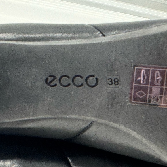 ECCO Women's Nioki Plain Black Leather Ankle Boot EU 38 US 7-7.5 - Picture 10 of 11